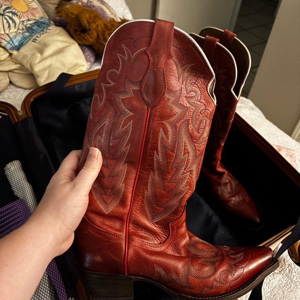 Justin Women’s Cowboy Boots